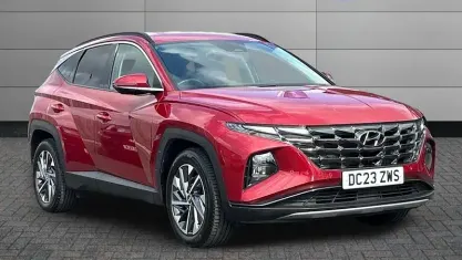 Used Hyundai Tucson Premium 150 HP (110 kW) 2023 Red SUV