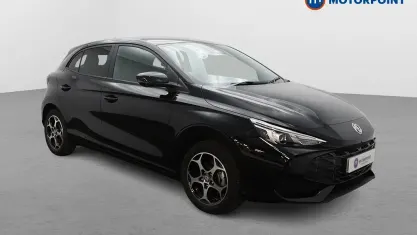 Käytetty MG MG3 Trophy 194 HP (142 kW) 2025 Musta Viistoperä
