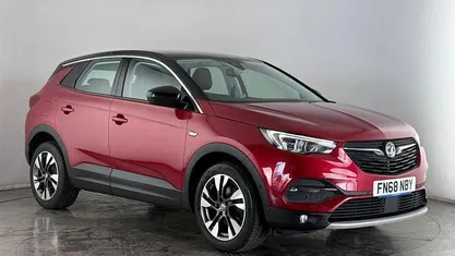 Used Vauxhall Grandland X Sport 131 HP (96 kW) 2019 Red SUV