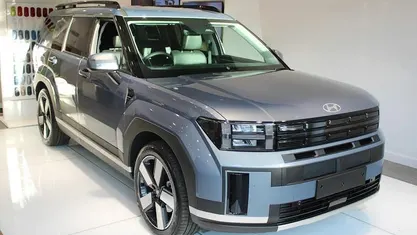 Used 2026 Hyundai Santa Fe Premium SUV | £48,180 (Good price)