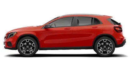 Used Mercedes GLA250 AMG Line Premium Plus 211 HP (155 kW) 2019 SUV