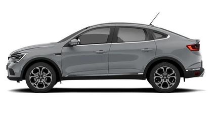Usado Renault Arkana Iconic 143 HP (105 kW) 2022 SUV