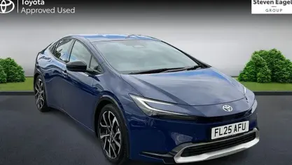 Used Toyota Prius 223 HP (164 kW) 2025 Blue Hatchback