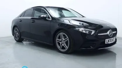Begagnad Mercedes A200 AMG line 163 HK (119 kW) 2020 Svart Sedan