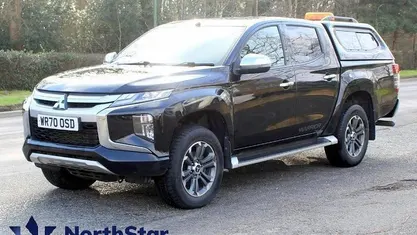 Used Mitsubishi L200 Warrior 150 HP (110 kW) 2019 Black Pickup