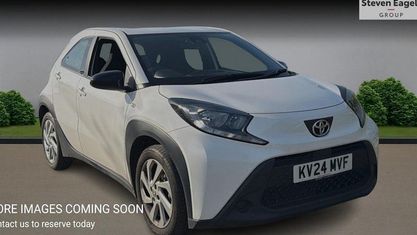 Używany Toyota Aygo X PURE 72 KM (52 kW) 2025 SUV