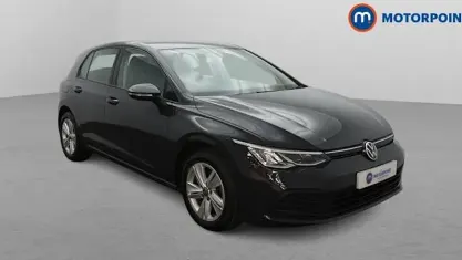 Używany VW Golf VIII Life 131 KM (96 kW) 2024 Hatchback