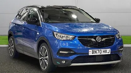 Used Vauxhall Grandland X Business Edition 226 HP (166 kW) 2020 SUV