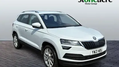 Used Skoda Karoq SE L 150 HP (110 kW) 2021 White SUV