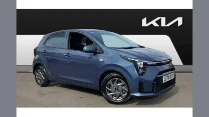 Used Kia Picanto 63 HP (46 kW) 2024 Blue Hatchback