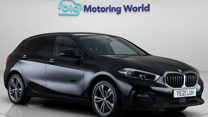 Used BMW 118 Sport Line 136 HP (100 kW) 2021 Black Hatchback