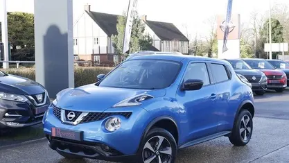 Blue Used 2019 Nissan Juke SUV | £9,640 (Fair price)
