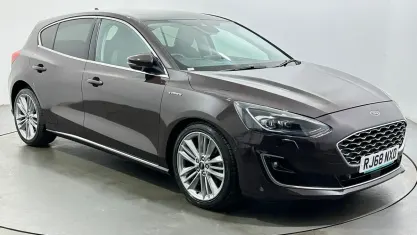 Used Ford Focus Vignale 150 HP (110 kW) 2019 Mauve/purple Hatchback