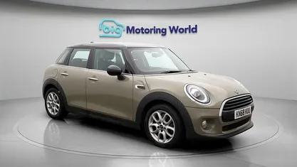 Used Mini Cooper Hatch 136 HP (100 kW) 2018 Grey Hatchback