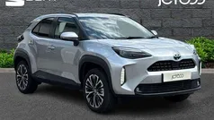Silver Used 2024 Toyota Yaris Cross SUV | £25,990 (Good price)