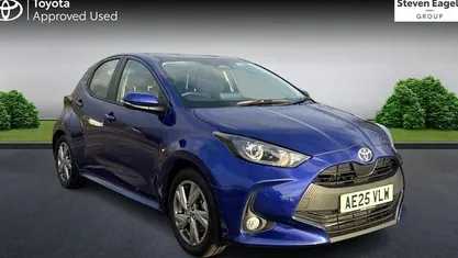 Used 2025 Toyota Yaris Hybrid Hatchback | £20,471 (Fair price)