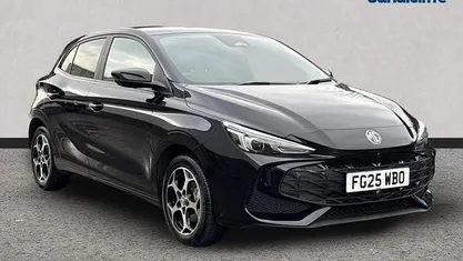 Metallic black pearl Used 2024 MG MG3 Trophy Hatchback | £15,355 (Fair price)