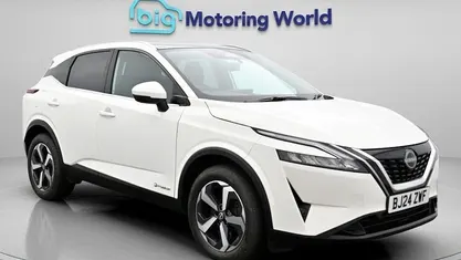 Begagnad Nissan Qashqai N-Connecta 190 HK (139 kW) 2023 Vit SUV