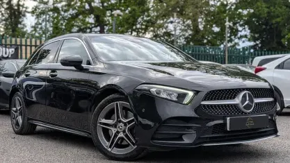 Usado Mercedes A250 AMG Line Premium 218 HP (160 kW) 2021 Preto Citadino