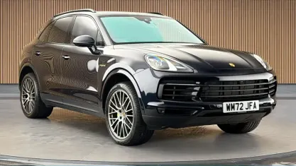 Used Porsche Cayenne Platinum Edition 462 HP (339 kW) 2022 Blue SUV