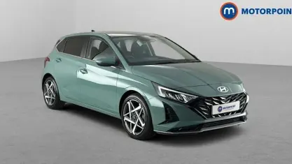 Used Hyundai i20 Ultimate 101 HP (74 kW) 2025 Green Hatchback