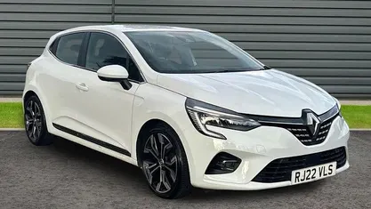 Used Renault Clio V SE 90 HP (66 kW) 2022 Hatchback