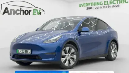 Używany Tesla Model Y Long Range AWD 286 kW (389 KM) 2025 SUV