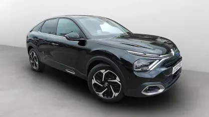 Used Citroën C4 PureTech 131 HP (96 kW) 2022 Black Hatchback