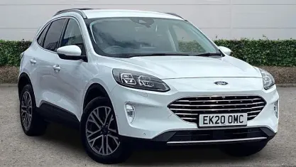 Used Ford Kuga Titanium 150 HP (110 kW) 2020 White SUV