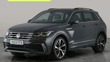 Second-hand VW Tiguan R-line 150 CP (110 kW) 2023 Gri SUV