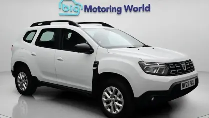 Used Dacia Duster Comfort 116 HP (85 kW) 2022 White SUV