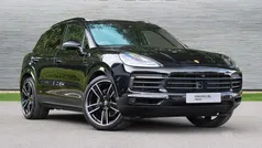 Used 2023 Porsche Cayenne Platinum Edition SUV | £62,940 (Fair price)