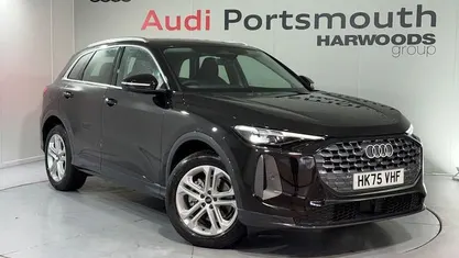 New Audi Q5 Sport 268 HP (197 kW) 2025 Black SUV