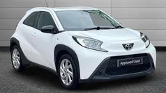White Used 2022 Toyota Aygo PURE Hatchback | £10,350 (Fair price)