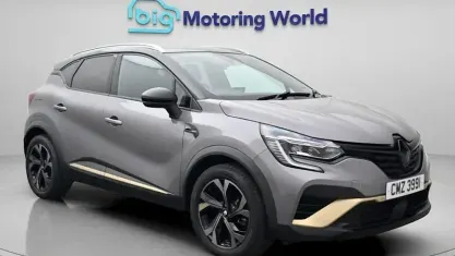 Used Renault Captur Engineered 145 HP (106 kW) 2023 Grey SUV