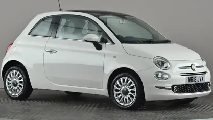 Käytetty Fiat 500 Lounge 69 HP (50 kW) 2018 Valkoinen Viistoperä