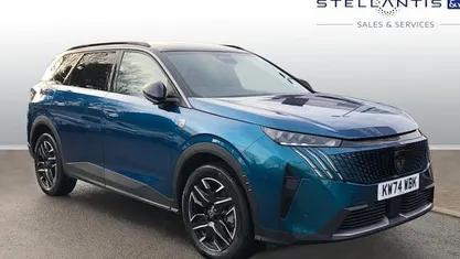 Used 2025 Peugeot 5008 GTi Estate | £27,905 (Fair price)