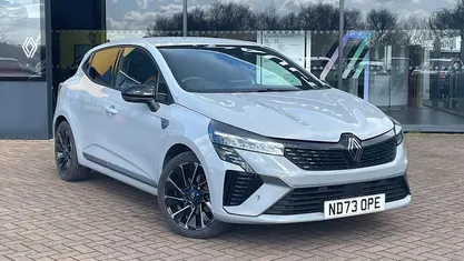 Used Renault Clio V Esprit Alpine 143 HP (105 kW) 2025 Hatchback