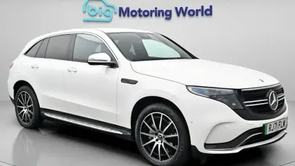 Begagnad Mercedes EQC400 AMG line 300 kW (408 HK) 2021 Vit SUV