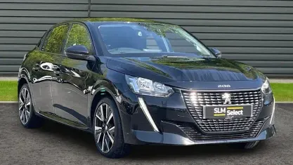 Used Peugeot 208 Allure 102 HP (75 kW) 2021 Hatchback