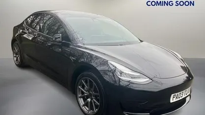 Used Tesla Model 3 Standard Range 180 kW (245 HP) 2021 Sedan