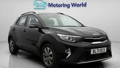 Used 2024 Kia Stonic SUV | £12,000 (Fair price)