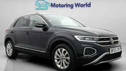 Used VW T-Roc Style 110 HP (80 kW) 2023 Black SUV