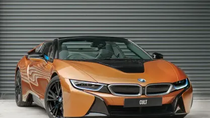 Used BMW i8 Exclusive 374 HP (275 kW) 2019 Orange Cabriolet