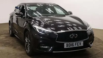 Used 2017 Infiniti Q30 Premium Hatchback | £8,995 (Fair price)
