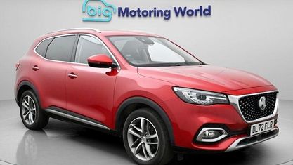 Begagnad MG HS Exclusive 162 HK (119 kW) 2023 Röd SUV