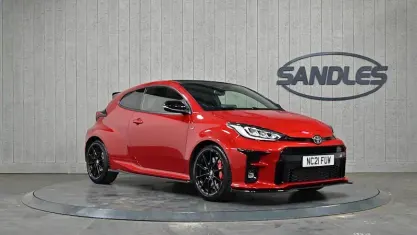 Usado Toyota Yaris 272 HP (200 kW) 2021 Citadino