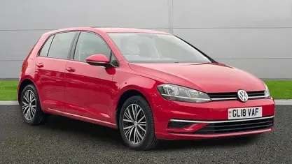 Begagnad VW Golf VII SE 110 HK (80 kW) 2018 Halvkombi