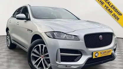 Used 2019 Jaguar F-Pace R-Sport SUV | £14,799 (Fair price)