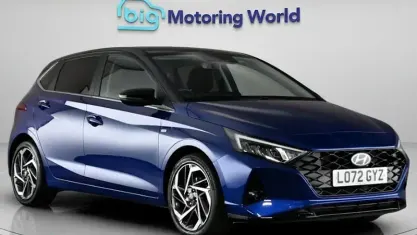 Used Hyundai i20 Ultimate 101 HP (74 kW) 2023 Blue Hatchback